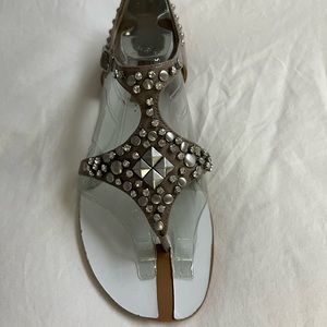 Joan and David Dakath grey leather sandal